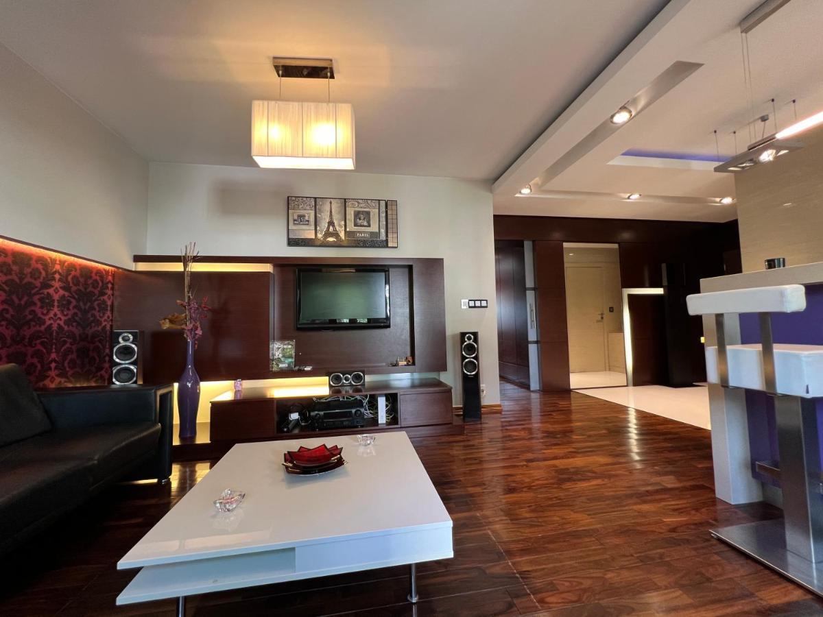 Lux Flat Easy To Reach Centrum Apartment Warsaw Luaran gambar